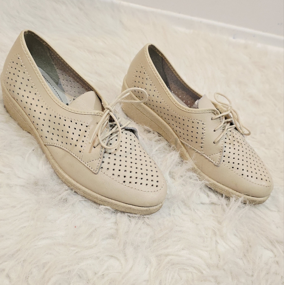 🔥 US Size 5.5 Bundle of 5 Pairs Women's Shoes - Picture 9 of 16